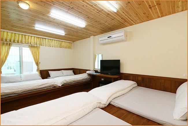 Happy Owner B&B Руисуи Екстериор снимка